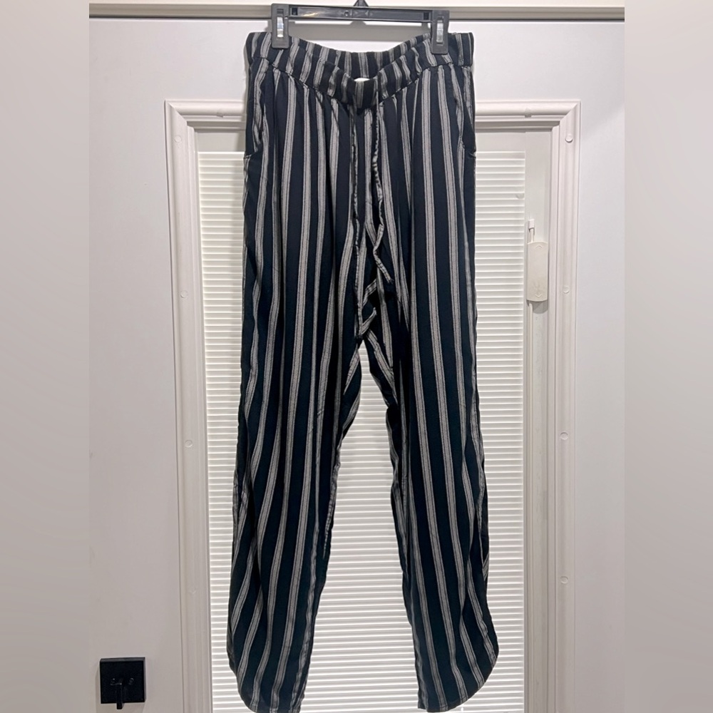 Black and white Striped linen pants